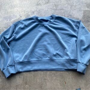 Lululemon Softstreme Perfectly Oversized Cropped Crew Blue Women’s Size 8